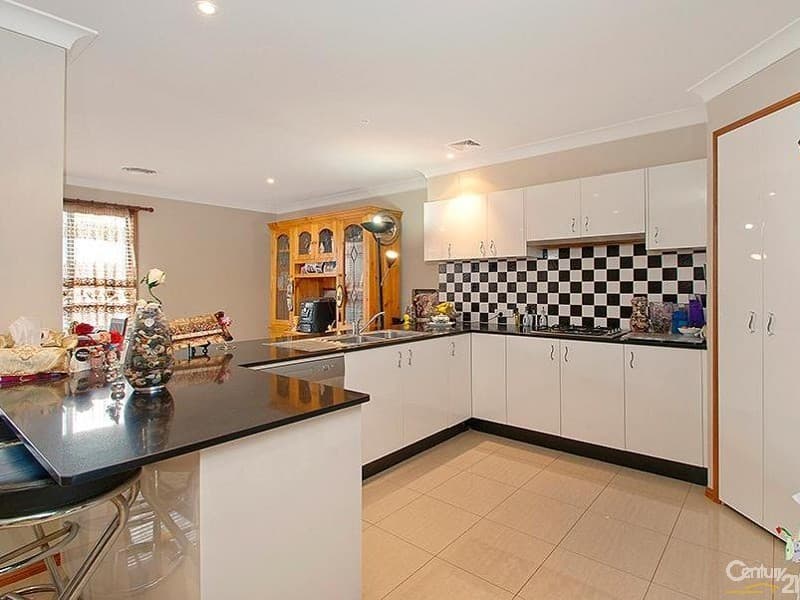 21 Fraser Avenue, Kellyville, NSW, 2155, Kellyville - Thumbnail 4
