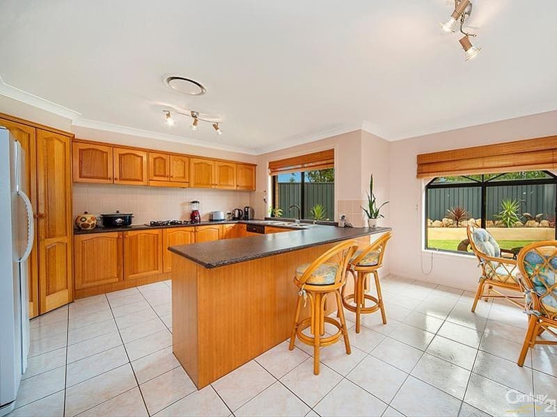 11 Starlight Place, Beaumont Hills, NSW, 2155, Beaumont Hills - Thumbnail 6
