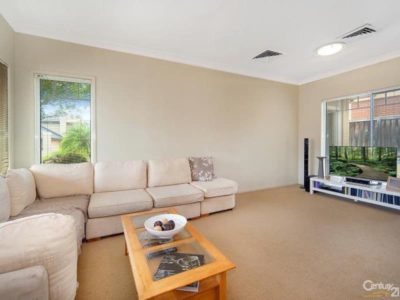 1 Sirrius Close, Beaumont Hills, NSW, 2155, Beaumont Hills - Thumbnail 3
