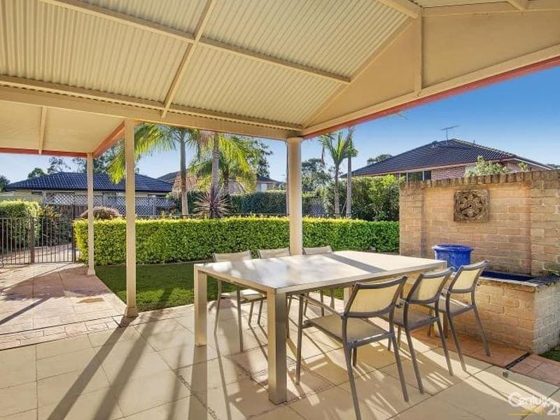 24 Fernleaf Crescent, Beaumont Hills, NSW, 2155, Beaumont Hills - Thumbnail 2