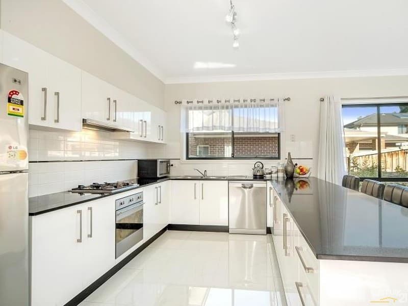 27 Freshwater Road, Rouse Hill, NSW, 2155, Rouse Hill - Thumbnail 3