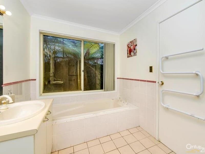 5 Flagstaff Street, Stanhope Gardens, NSW, 2768, Stanhope Gardens - Thumbnail 6