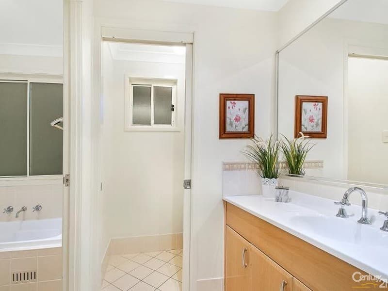 35 Stanford Circuit, Rouse Hill, NSW, 2155, Rouse Hill - Thumbnail 7