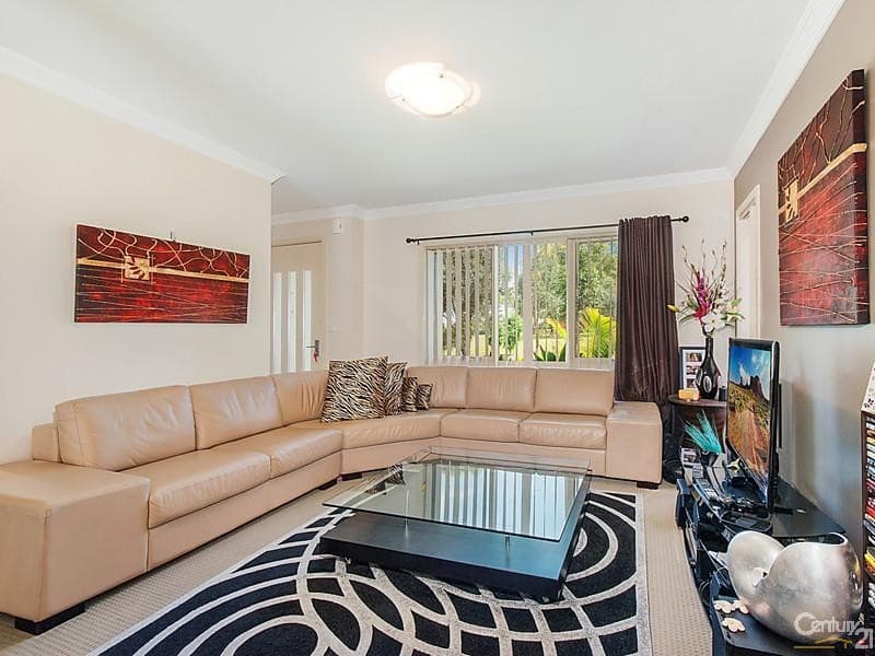 118 Stanhope Parkway, Stanhope Gardens, NSW, 2768, Stanhope Gardens - Thumbnail 2