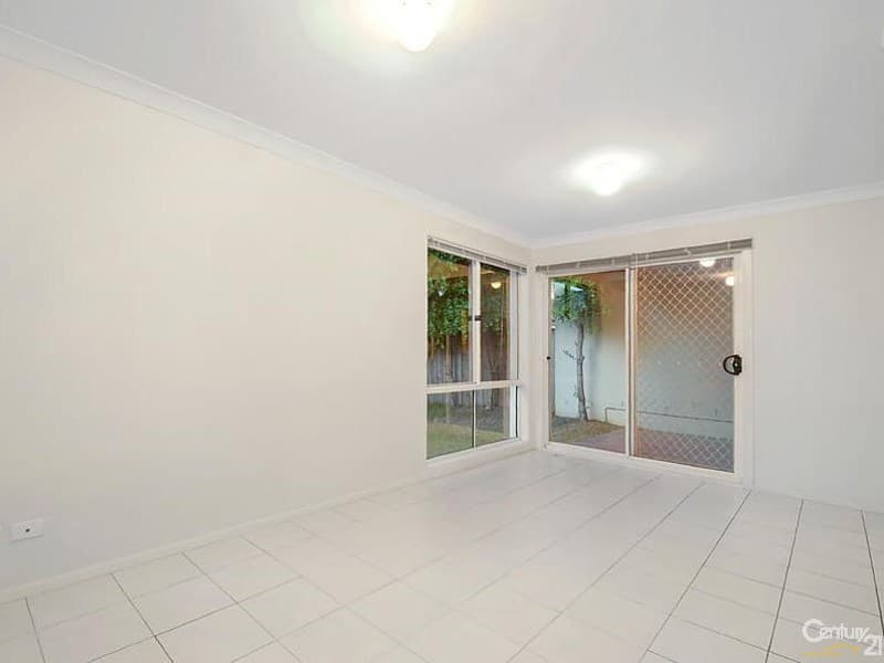 Lot7/13 Pinelands Street, Loganlea - Thumbnail 4
