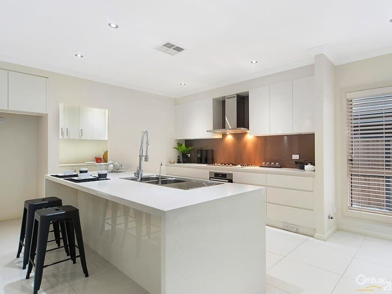 6 Fontenay Court, Petrie, QLD, 4502, Petrie - Thumbnail 4