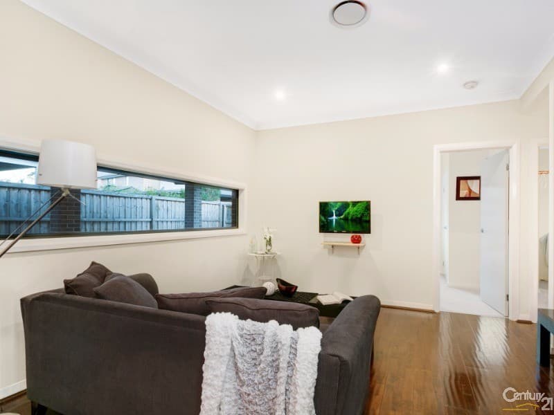 9 Greenview Parade, The Ponds, NSW, 2769, Kellyville Ridge - Thumbnail 2