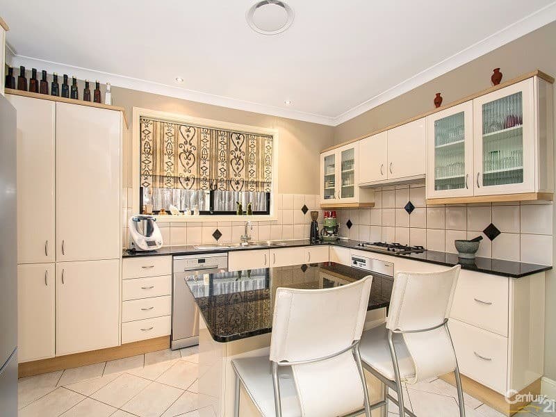 10 Hermitage Avenue, Kellyville, NSW, 2155, North Kellyville - Thumbnail 5