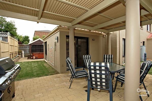 25 Sarah Jane Avenue, Beaumont Hills, NSW, 2155, Beaumont Hills - Thumbnail 2