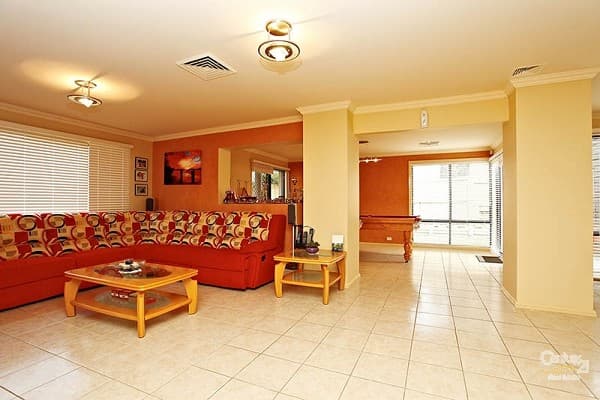 25 Sarah Jane Avenue, Beaumont Hills, NSW, 2155, Beaumont Hills - Thumbnail 4