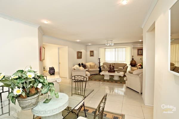 4 Greensborough Avenue, Rouse Hill, NSW, 2155, Rouse Hill - Thumbnail 5