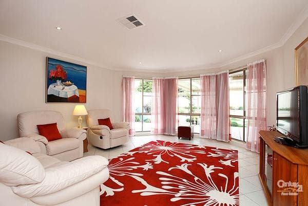 2 Minstrel Place, Rouse Hill, NSW, 2155, Rouse Hill - Thumbnail 8