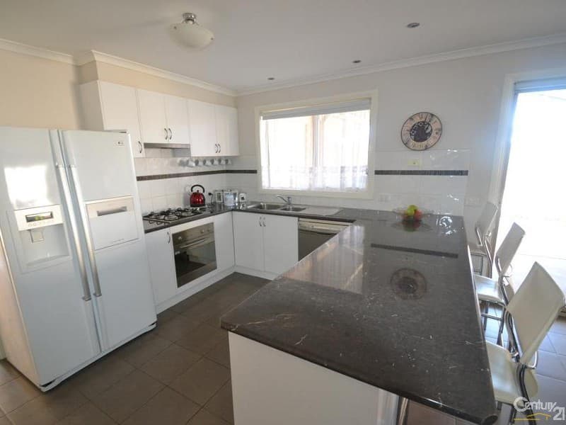 6 Grange Court, Echuca, VIC, 3564, Echuca - Thumbnail 2