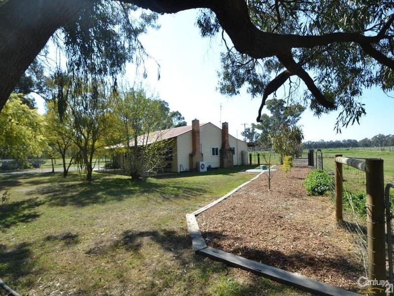 5 Simmie Road, Echuca, VIC, 3564, Echuca Village - Thumbnail 2