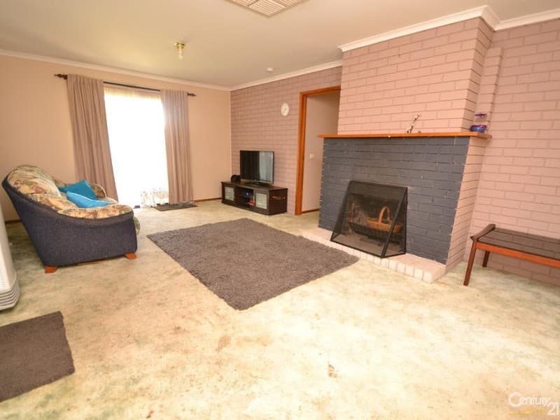 24 McIntosh Street, Echuca, VIC, 3564, Echuca - Thumbnail 3