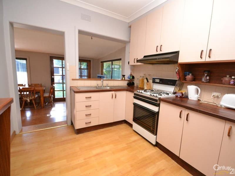 37 Fleming Street, Echuca, VIC, 3564, Echuca - Thumbnail 5