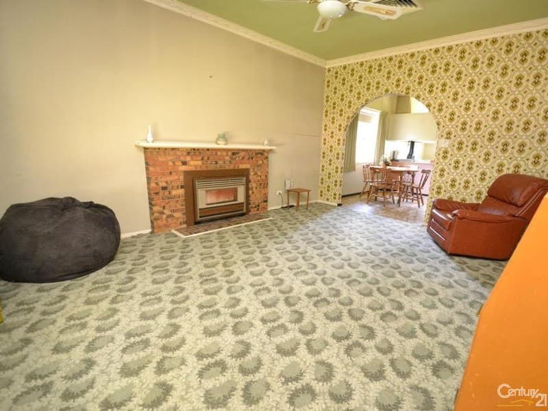 5 Pine Street, Echuca, VIC, 3564, Echuca - Thumbnail 2