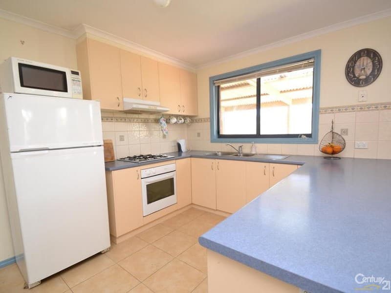 34 Bowen Street, Echuca, VIC, 3564, Echuca - Thumbnail 2