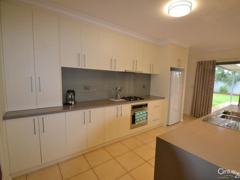 38 Jamieson Drive, Echuca, VIC, 3564, Echuca - Thumbnail 4