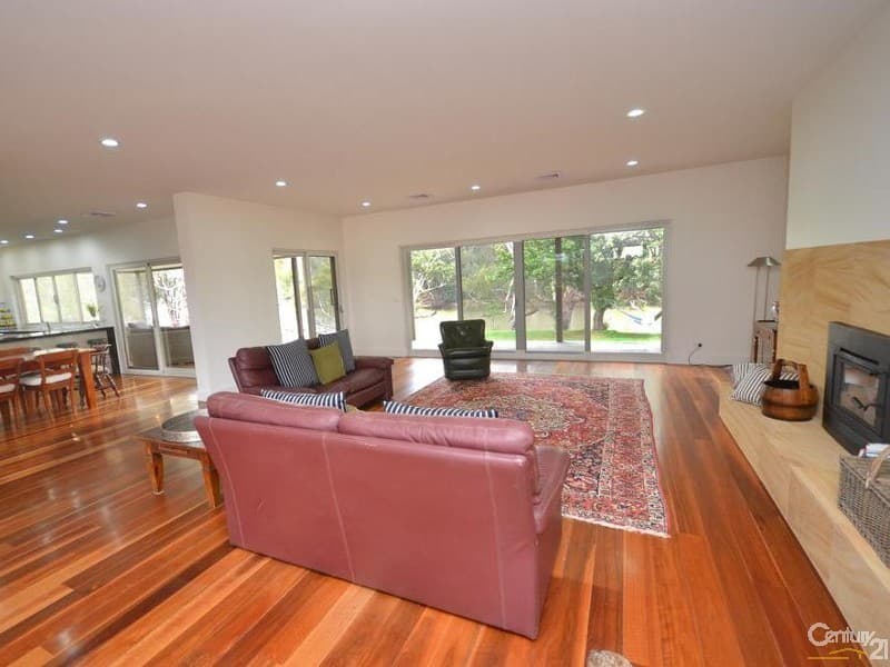 1049 Perricoota Road, Moama, NSW, 2731, Moama - Thumbnail 4