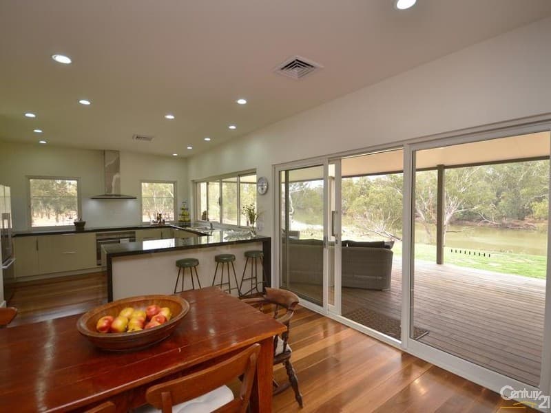 1049 Perricoota Road, Moama, NSW, 2731, Moama - Thumbnail 6