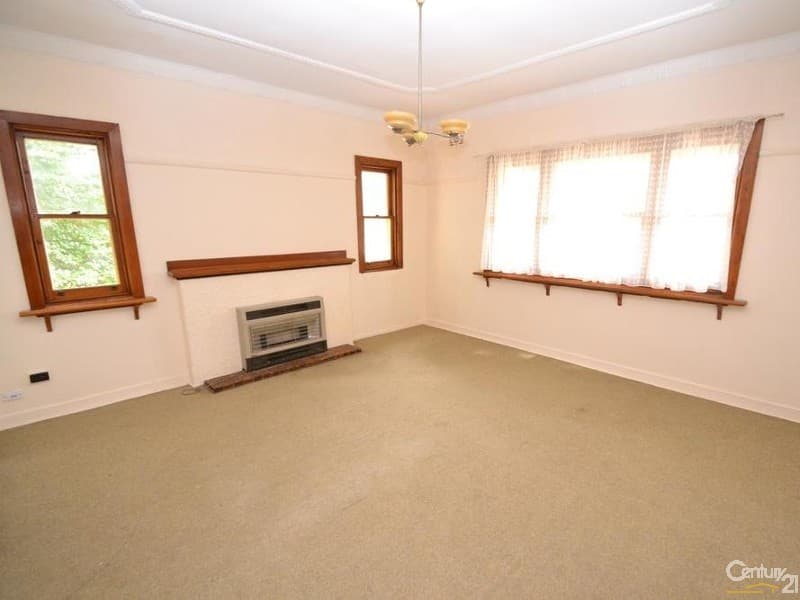 300 Ogilvie Avenue, Echuca, VIC, 3564, Echuca - Thumbnail 3