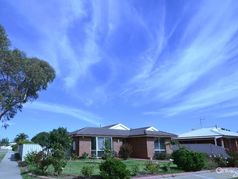 10 Bennett Court, Echuca, VIC, 3564, Echuca - Thumbnail 2