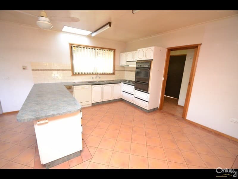 59 Campaspe Esplanade, Echuca, VIC, 3564, Echuca - Thumbnail 2