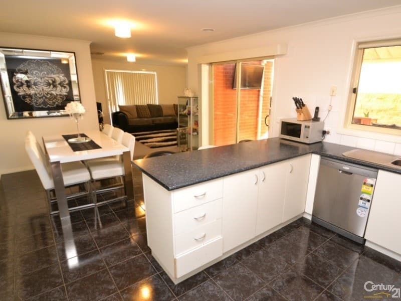 2 Roberts Court, Echuca, VIC, 3564, Echuca - Thumbnail 5