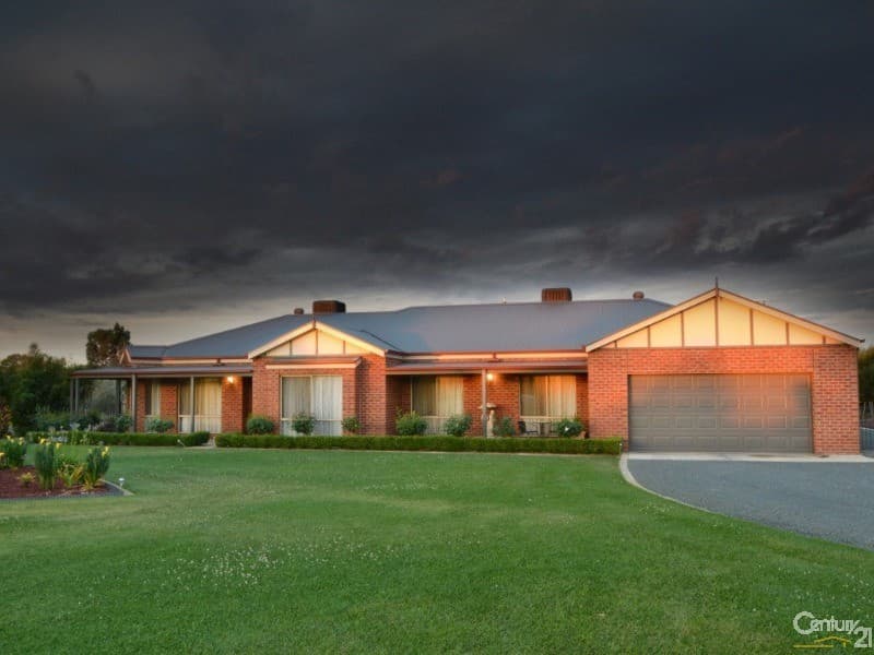 11 Village Court, Echuca, VIC, 3564, Echuca - Image 1