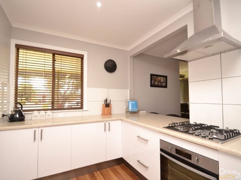 5 Martin Street, Echuca, VIC, 3564, Echuca - Thumbnail 2