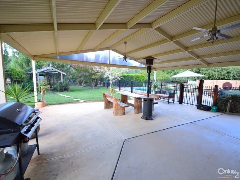 48 Moama Street, Mathoura, NSW, 2710, Mathoura - Thumbnail 3