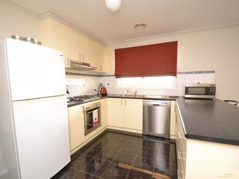 21 Roberts Court, Echuca, VIC, 3564, Echuca - Thumbnail 3