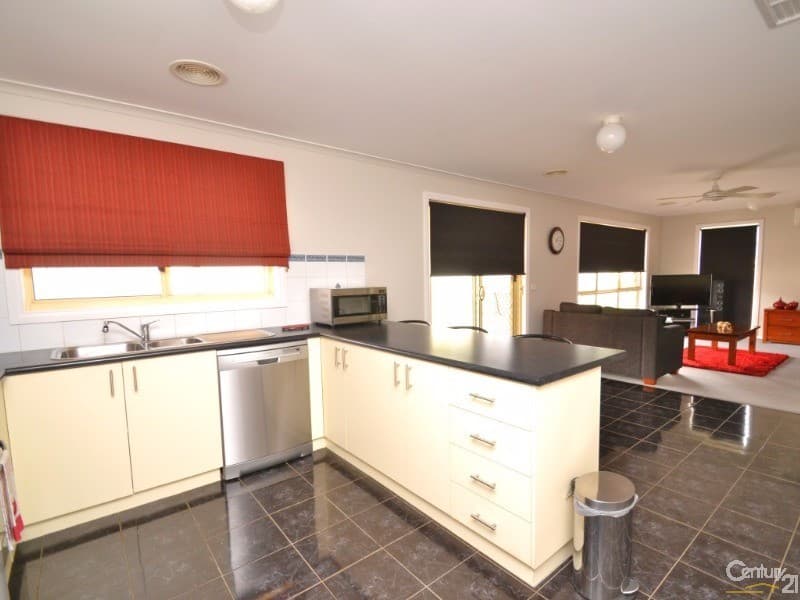 21 Roberts Court, Echuca, VIC, 3564, Echuca - Thumbnail 4