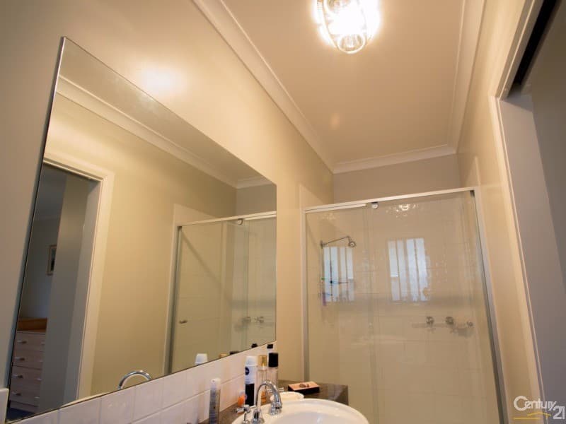 49 Mitchell Street, Echuca, VIC, 3564, Echuca - Thumbnail 5