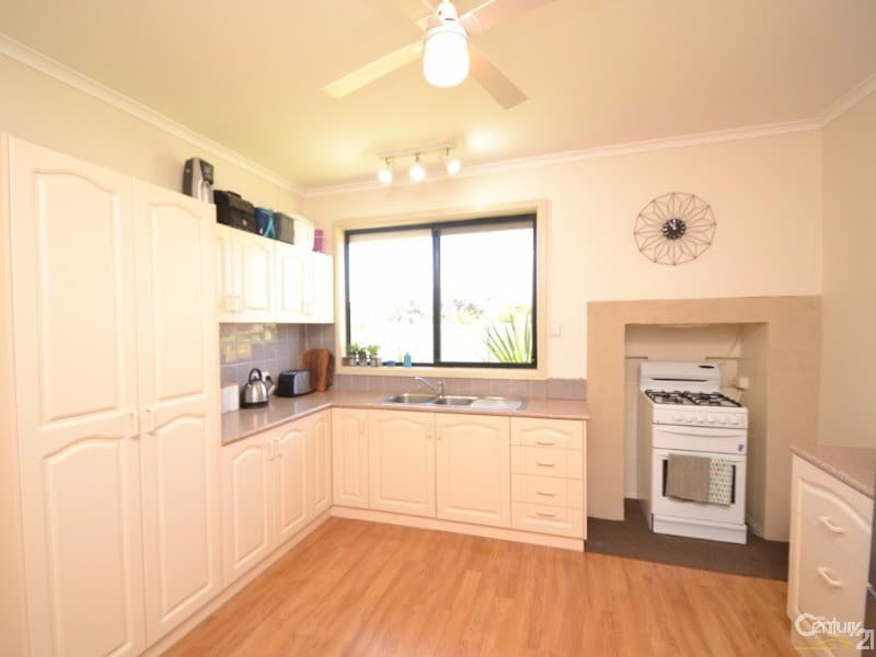23 Miller Street, Tongala, VIC, 3621, Tongala - Thumbnail 2
