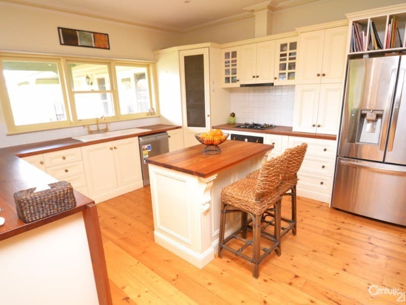 4 Yarra Street, Echuca, VIC, 3564, Echuca - Thumbnail 2