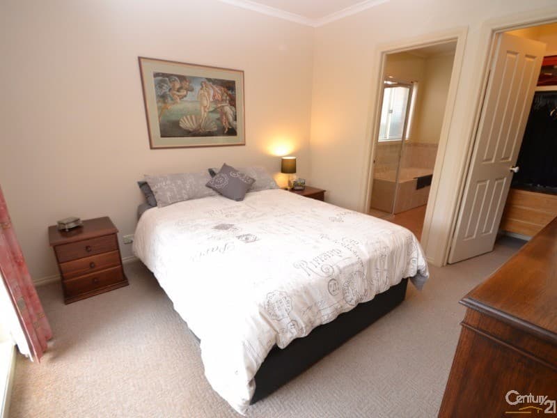 2/90 Haverfield Street, Echuca, VIC, 3564, Echuca - Thumbnail 4