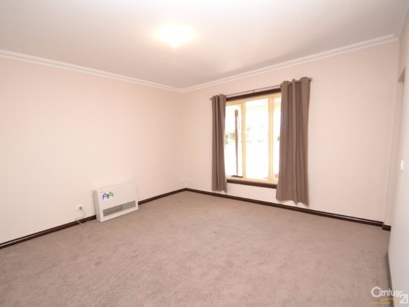 1/7 Eyre Street, Echuca, VIC, 3564, Echuca - Thumbnail 2