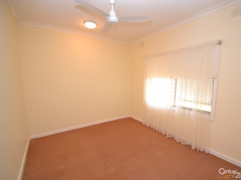 22 Civic Avenue, Echuca, VIC, 3564, Echuca - Thumbnail 8