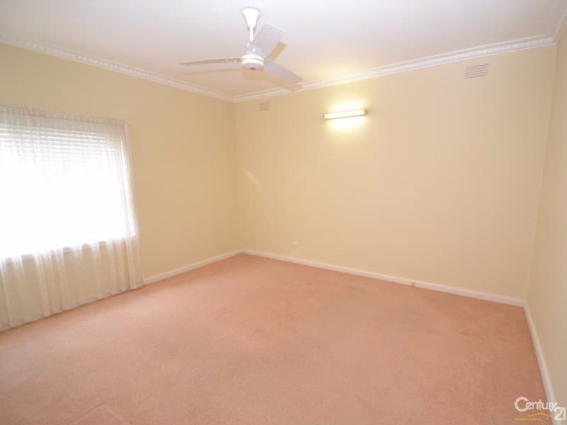 22 Civic Avenue, Echuca, VIC, 3564, Echuca - Thumbnail 5