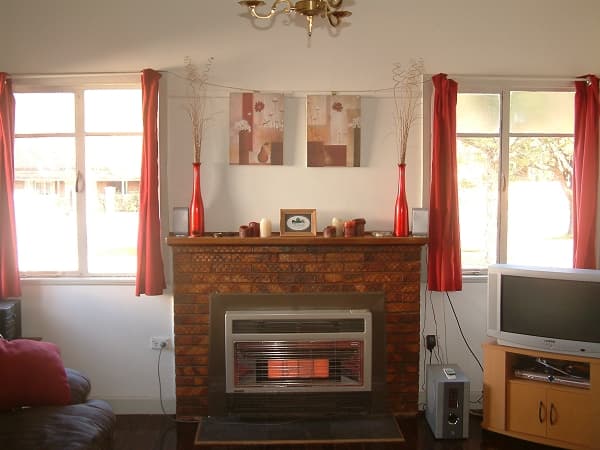 44 Francis Street, Echuca, VIC, 3564, Echuca - Thumbnail 2
