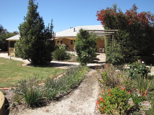 209 Benson Road, Echuca, VIC, 3564, Echuca - Thumbnail 6
