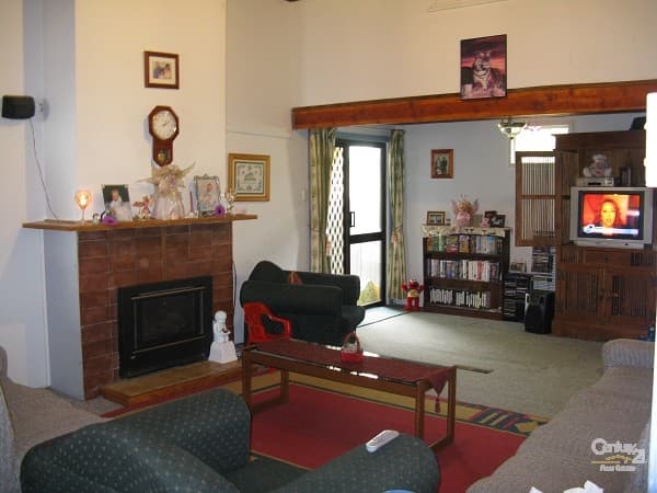 14 McKenzie Street, Rochester, VIC, 3561, Rochester - Thumbnail 4