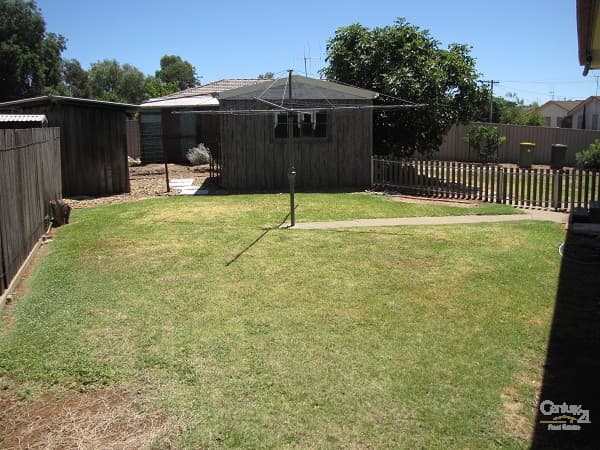 31 Dobinson, Echuca, VIC, 3564, Echuca - Thumbnail 5