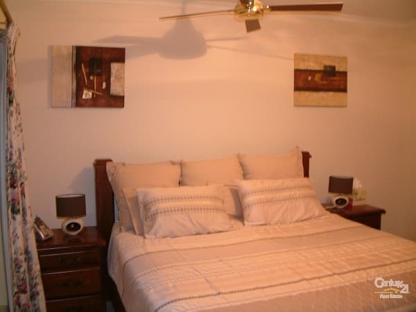 2 Murphy Way, Echuca, VIC, 3564, Echuca - Thumbnail 5