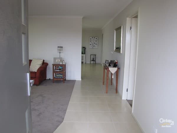 28 McLachlan, Echuca, VIC, 3564, Echuca - Thumbnail 2