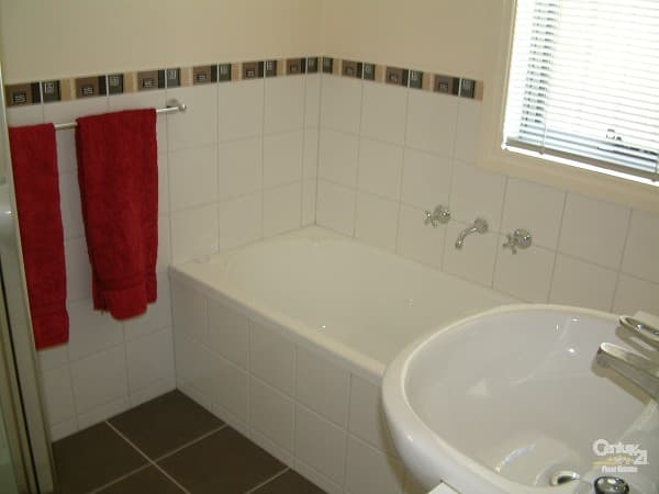 38 Jamieson Drive, Echuca, VIC, 3564, Echuca - Thumbnail 6