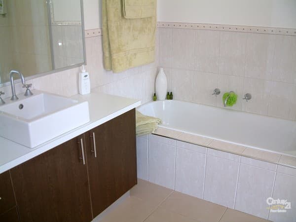 143 Pakenham Street, Echuca, VIC, 3564, Echuca - Thumbnail 4