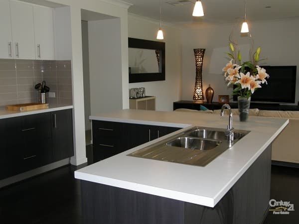7 Sunset Avenue, Echuca, VIC, 3564, Echuca - Thumbnail 4